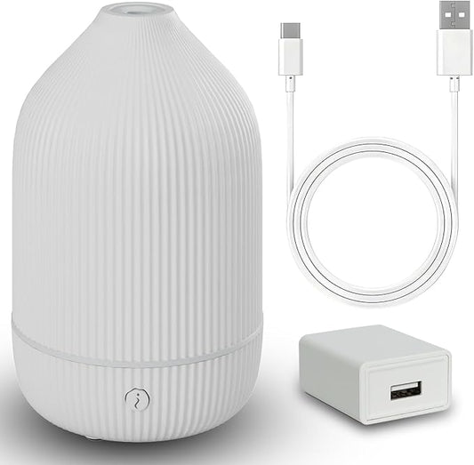 SOICARE Small Essential Oil Diffuser, 100ML Mini Aromatherapy Diffuser with USB Cable & Adapter, 7 Color Changing USB Powered Aroma Scent Diffuser for Home/Room/Office/Travel/Gift