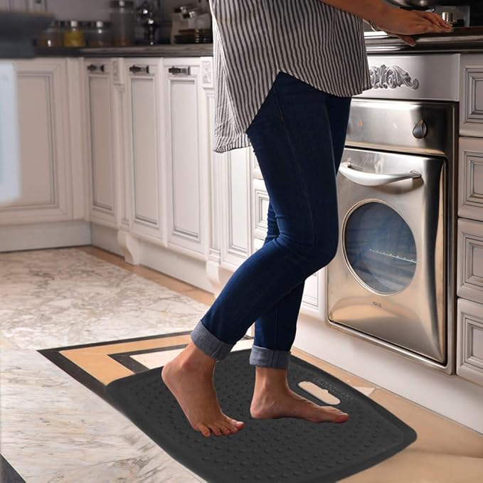 Anti Fatigue Kitchen Floor Mat Comfort Standing Mat, Portable Office Standing Desk Mat, Multi-Purpose Kitchen Rug, Built-in Handle with Massage Points Comfort Floor Mat (Black, 17" x 22")